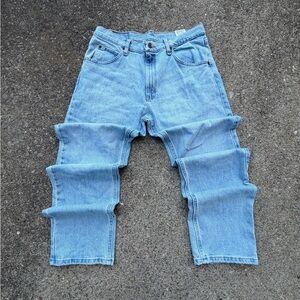 Wrangler Light Blue Relaxed Fit Jeans